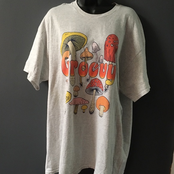 🍄Psychedelic shrooms 🍄🍄 A fun grey tee-Shirt - Picture 3 of 6